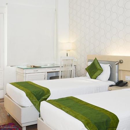 Treebo Check In By Oran Hotel Nova Deli Exterior foto